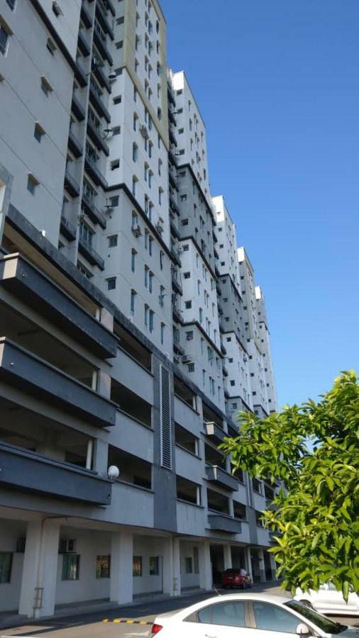 Affordable Stay @ Rue'S Villa Tropika Apartment, Ukm بانغي المظهر الخارجي الصورة